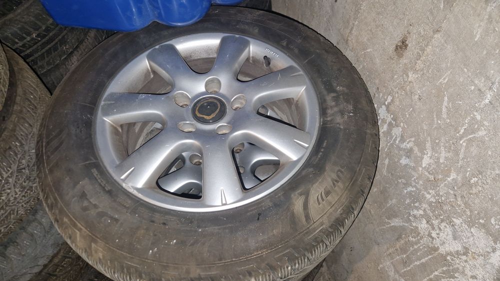 Гуми с джанти за VW touareg