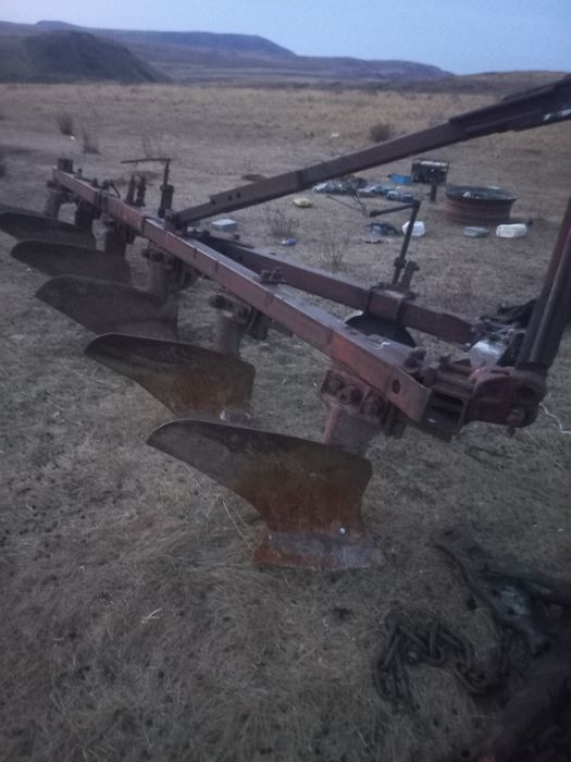 Урал унимог сатамын .