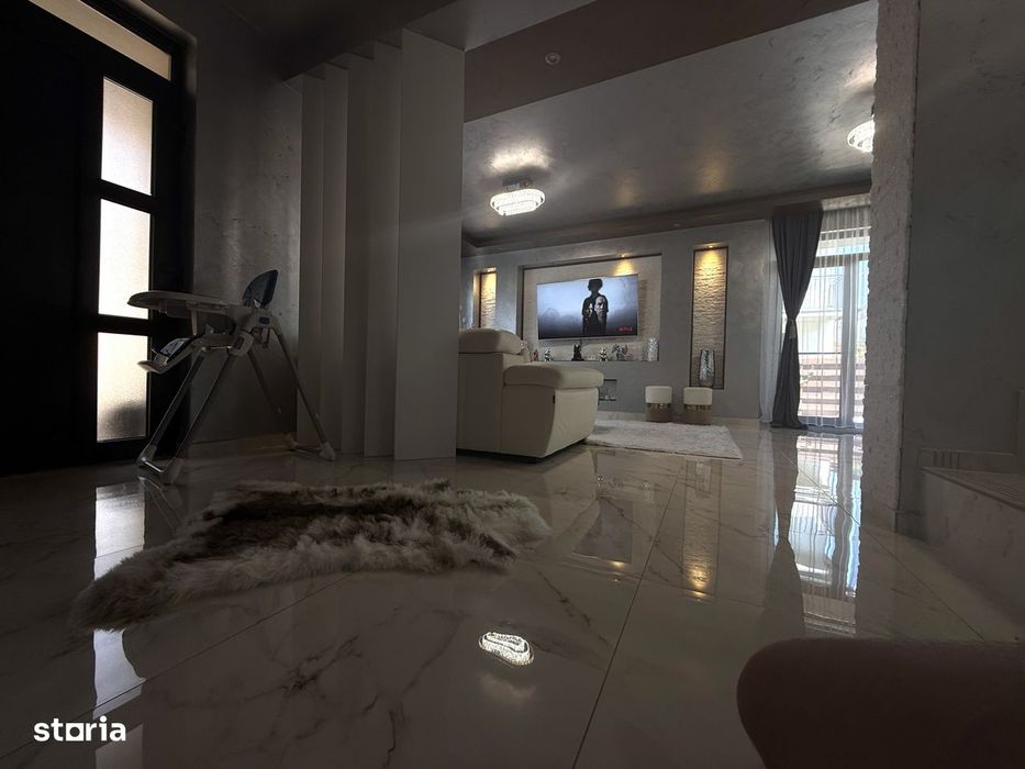Duplex la cheie zona Sesul de Sus ,strada privata cu bariera .