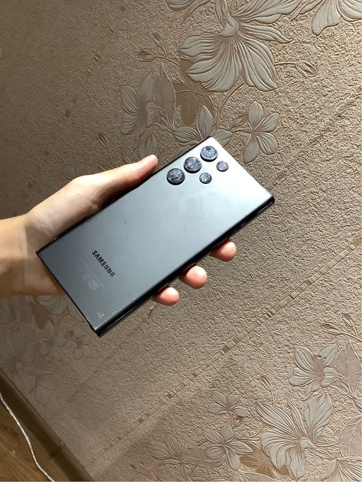 Samsung S22 Ultra 12/256 Срочно!