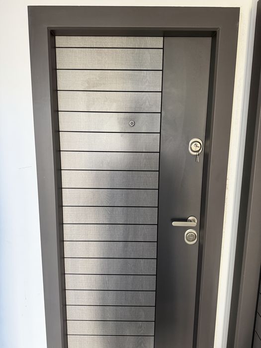 Vand Apartament 3 Camere Dobroesti