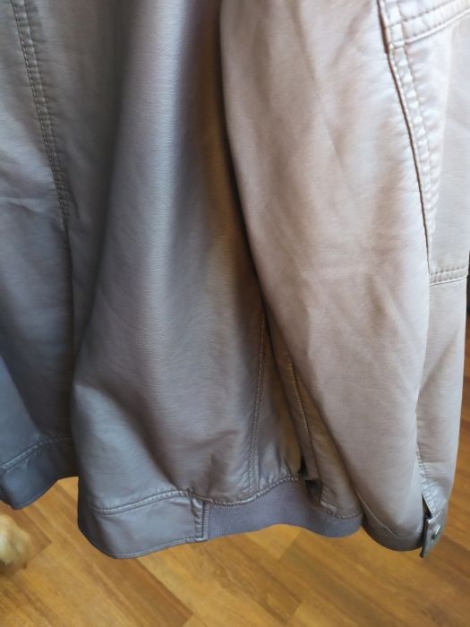 Куртка,  плащ. Вещи новые