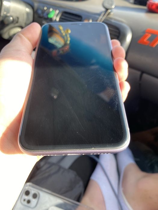 2 Iphone 11 сатылады