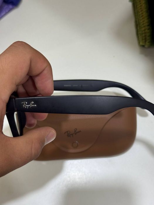 Ray ban gen 1.