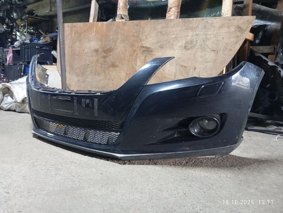 Передний бампер Volkswagen Tiguan