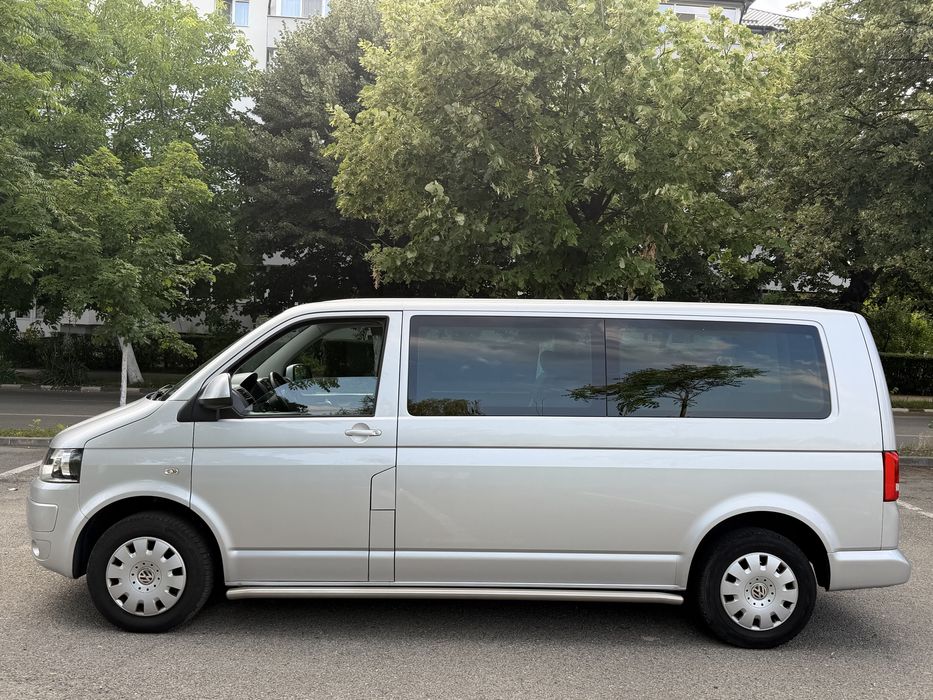 VOLKSWAGEN Caravelle 2011 — imagine 3