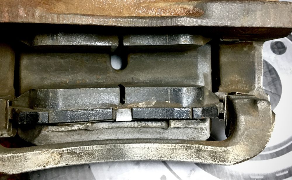 Передние тормозные суппорта + диски Soarer Z30