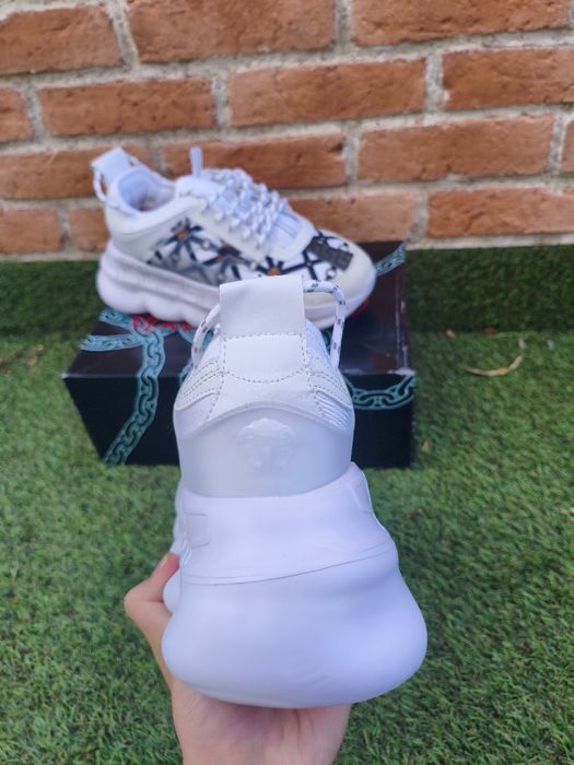 Versache chain reaction white barbaque 42-43