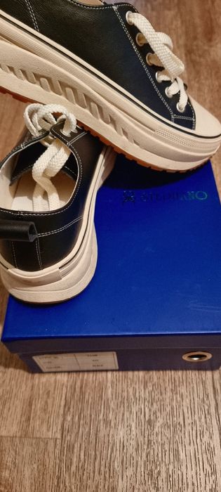 Pantofi piele naturala noi cu certificat M 40