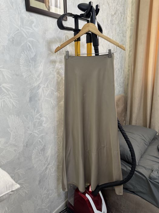 Юбка женскач шелковая