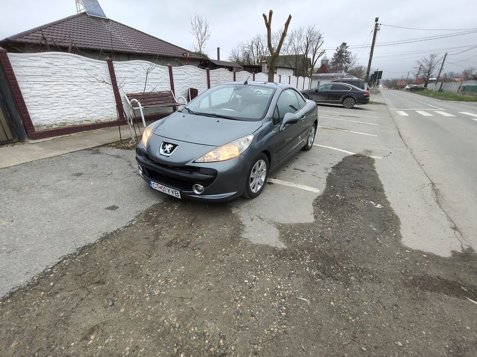 De vânzare!Peugeot 207cc