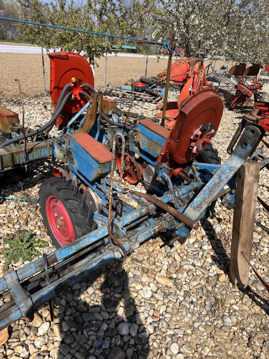 Piese Semanatoare Monosem/patine /lanturi/ secții / cadru / cupla tractor Fiat etc