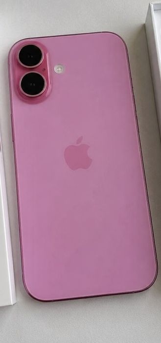 Айфон 16  256 ГБ/8 ГБ