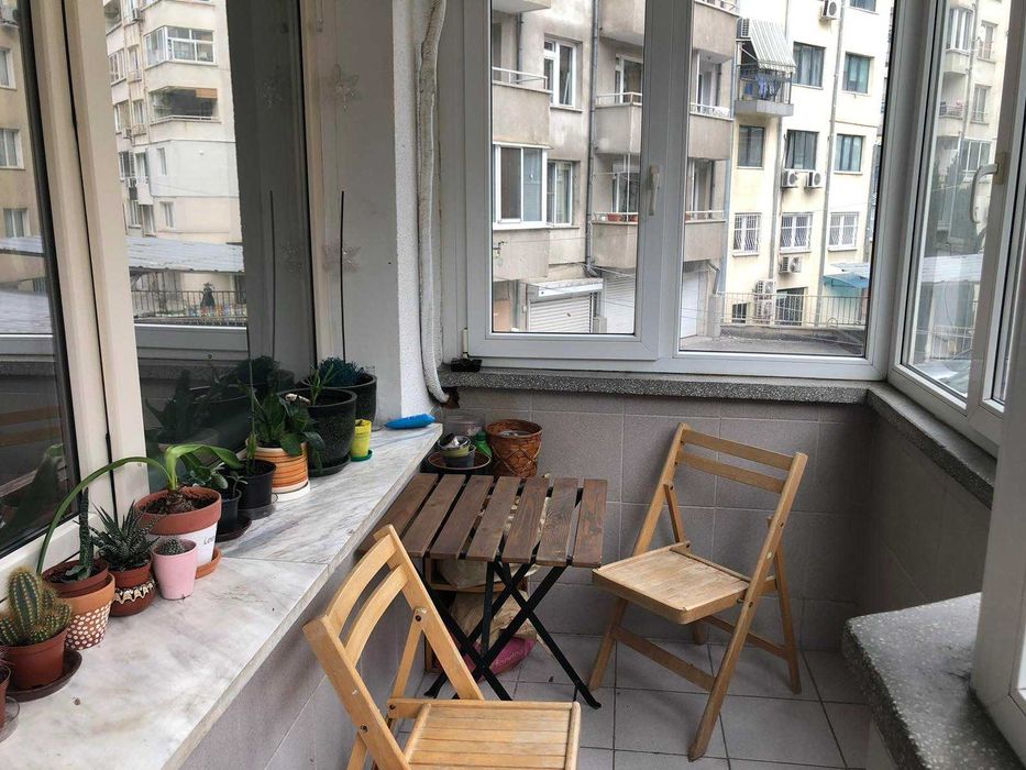Дава се под наем Тристаен апартамент в София, Стрелбище - 76 кв.м за 612 € - Снимка #2