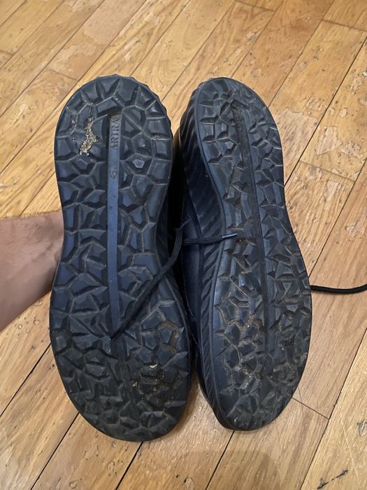 Papuci cu fier in varf