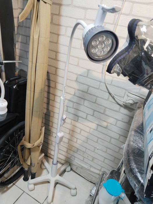 Гинекологический светильник для осмотра