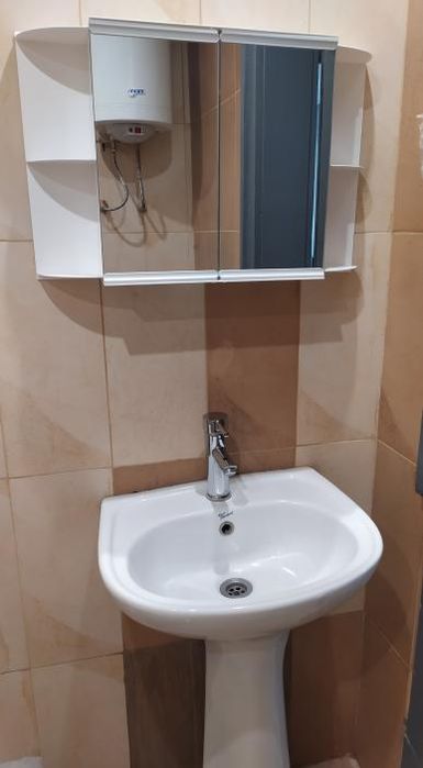 Дава се под наем Тристаен апартамент в Пловдив, Център - 70 кв.м за 500 € - Снимка #6