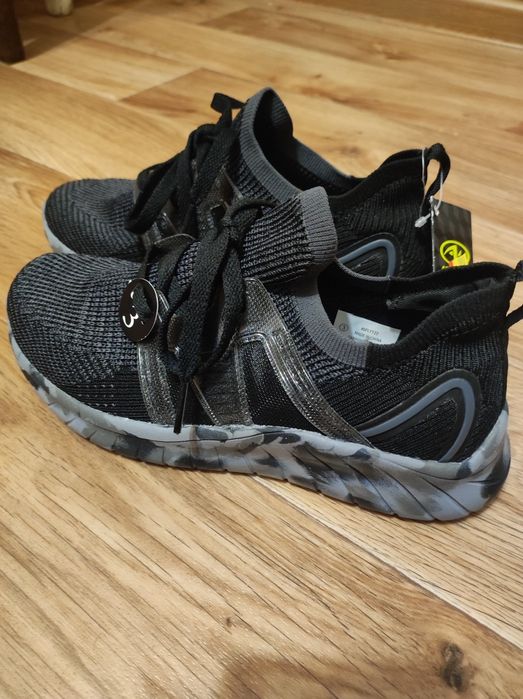 Кроссовки новые ххх