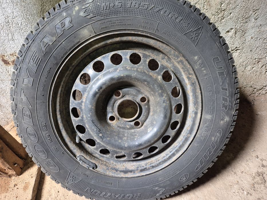 Гуми с джанти комплект-14"