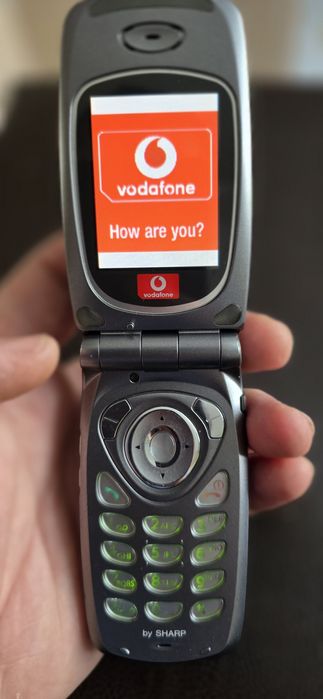 Telefon Colectie: Sharp GX10
An lansare: 2003

Aspect: 9/10

Functional: 10/10

Liber de retea

Vine insotit de baterie originala

Nu dețin i