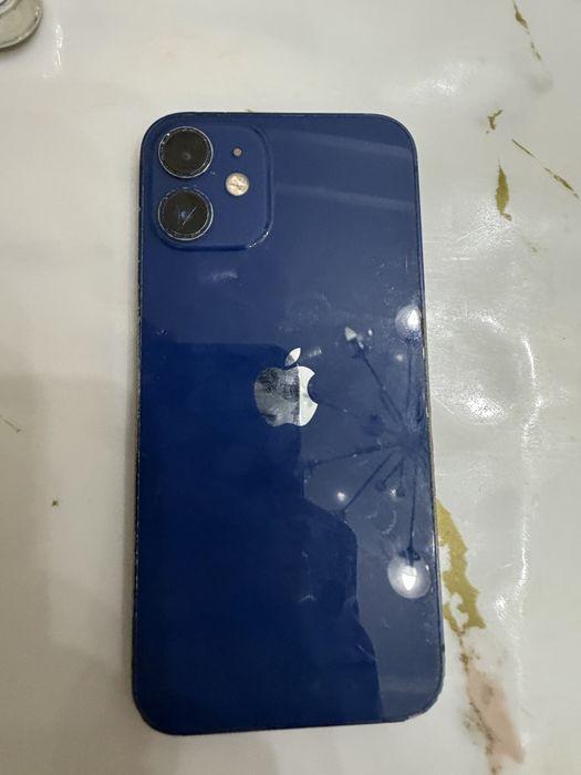 iPhone 12 mini темно синий