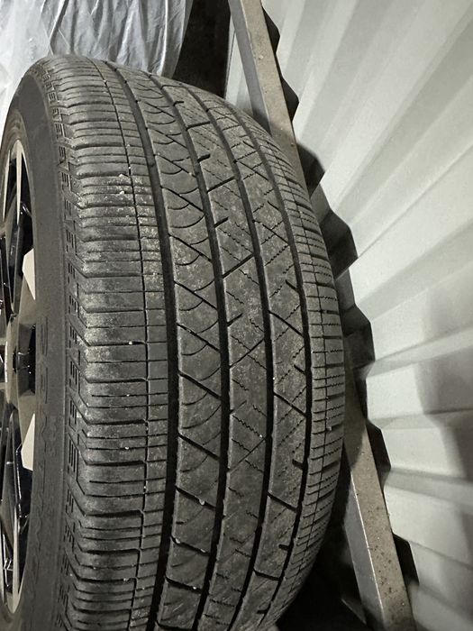 Диск с шинами Continental