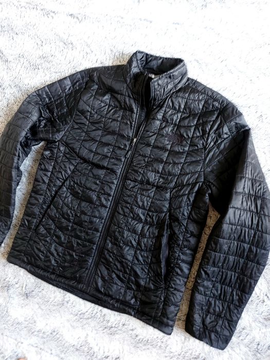 The North face Thermoball M48 като ново мъжко яке, черно лого