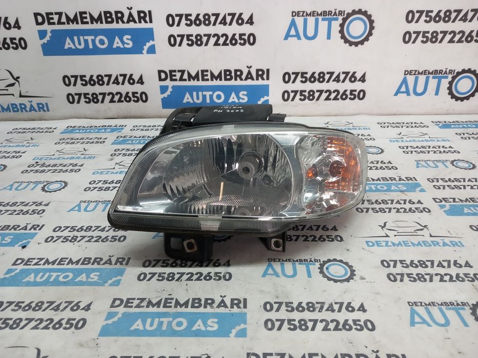 Far stanga Seat Ibiza 2002