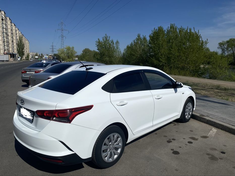 Hyundai accent 2021 года