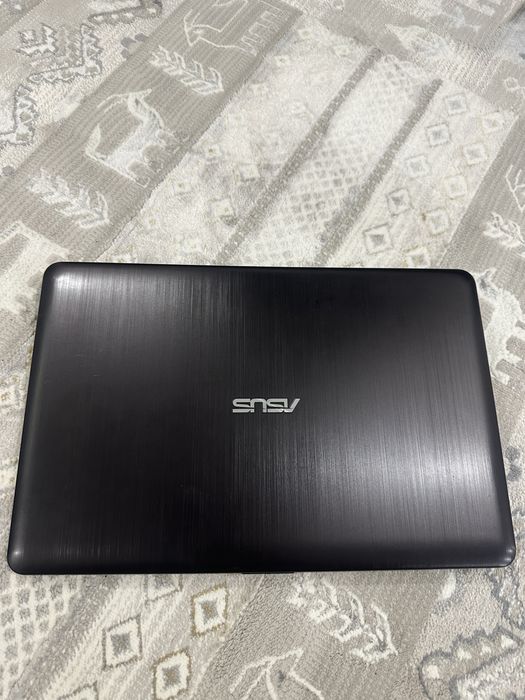 Ноутбук Asus x540s