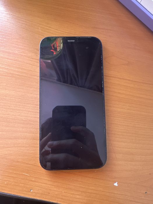 Продам iPhone 12 128 гб