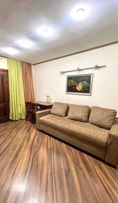 110 школа  Цум  2в3/2/4  ремонт хороший