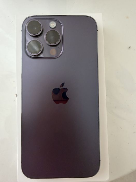Продам айфон 14 про макс 128 гб