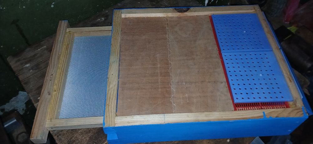 Пчеларски инвентар