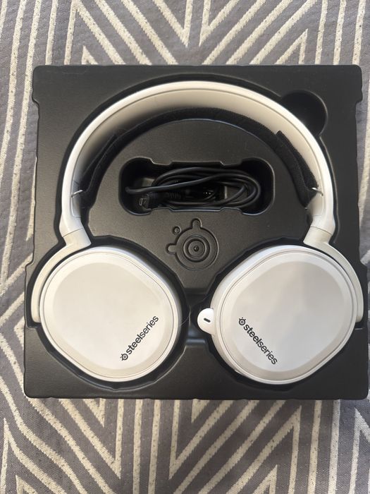 Наушники steelseries arctis3