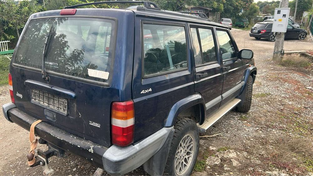 Jeep Cherokee xj 2.5 НА ЧАСТИ