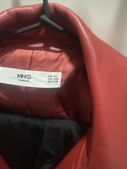 Продам кожанку бу