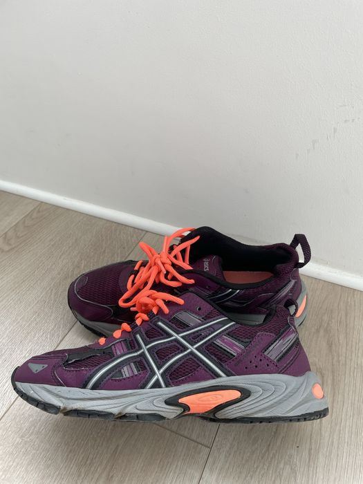 Дамски маратонки 38 номер