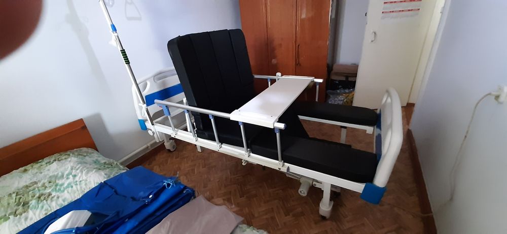 Продаеться многофункциональная электрическая медицинская кровать