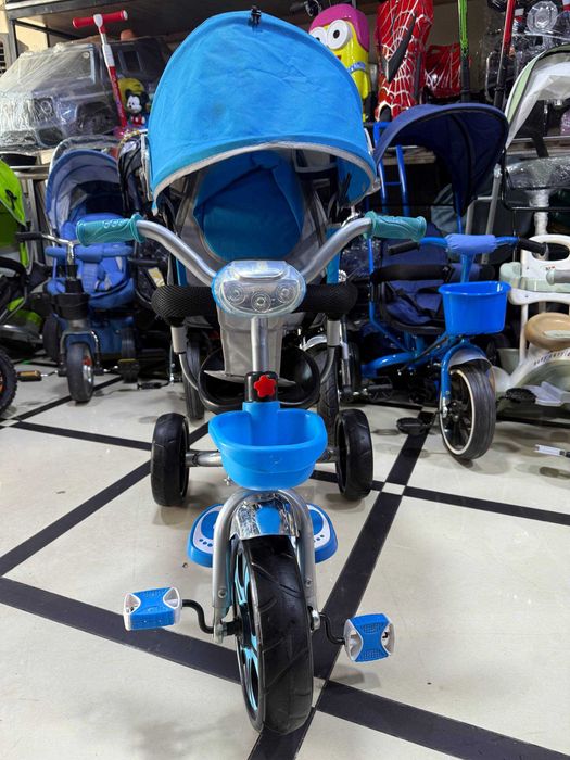 Скидка. Велоколяска для малышей.