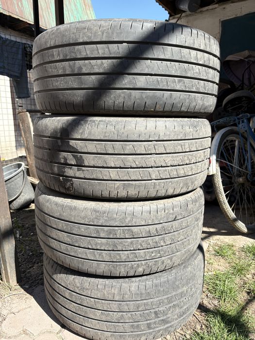 235/45/18 шины Bridgestone