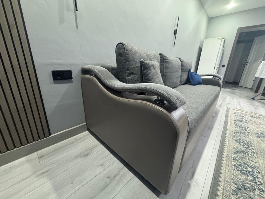 Продам диван в хорошем состоянии