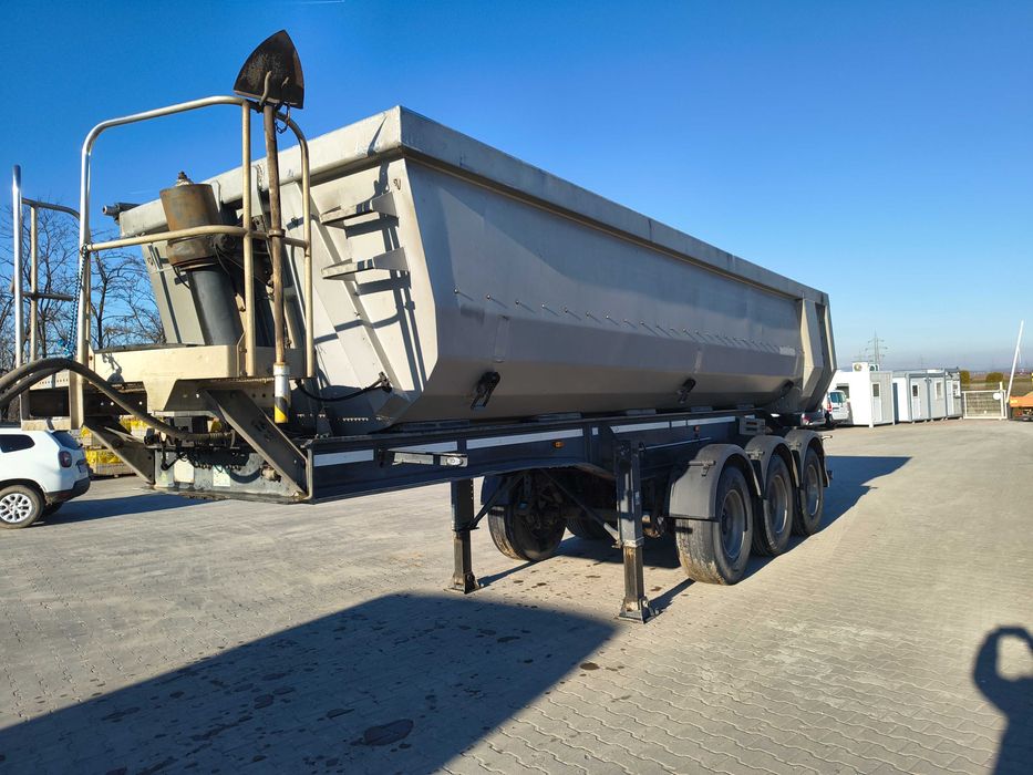 Semiremorca Schwarzmuller