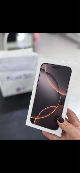 На продаже срочно айфон 16 Pro Max новый