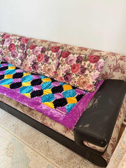 Продается диван. Б/у