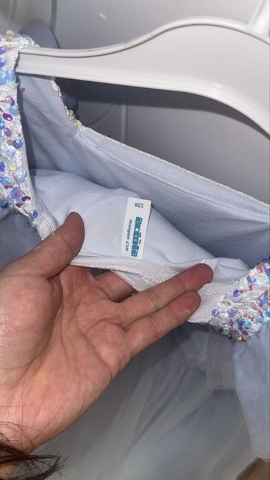 Продам детские платья