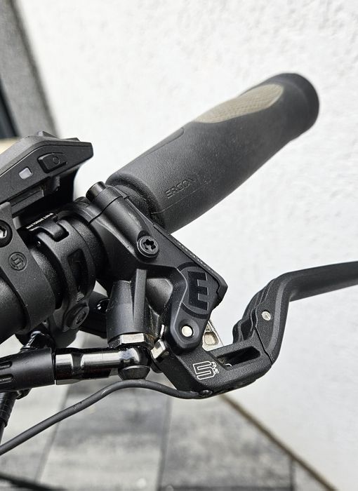 Riese Muller Delite bicicleta electrică full suspension fox xt ebike