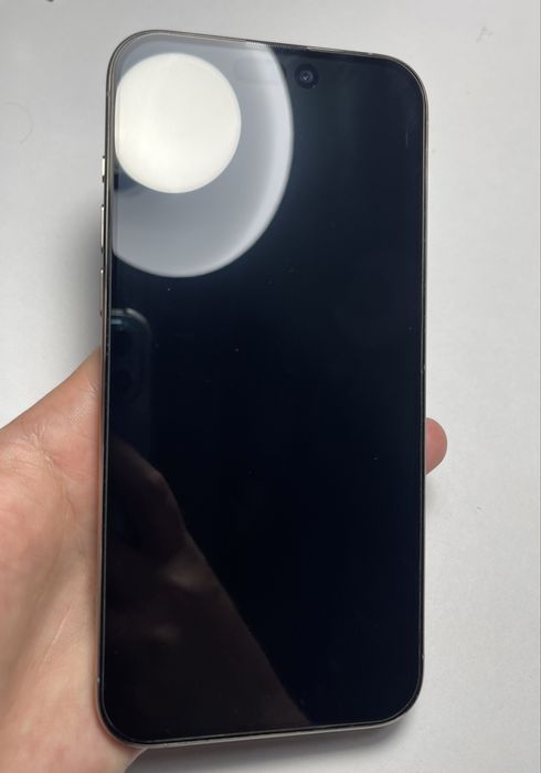 Продаю свой Iphone 15 pro max 256gb titan 88%