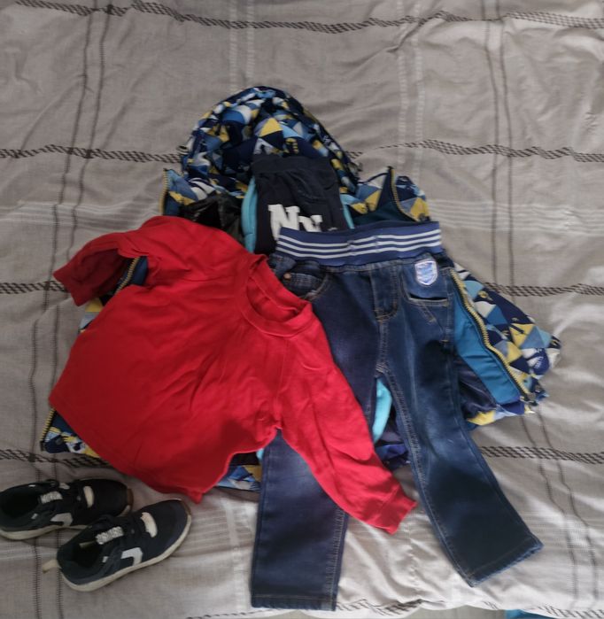 Вещи на 2-3 года, бесплатно, город