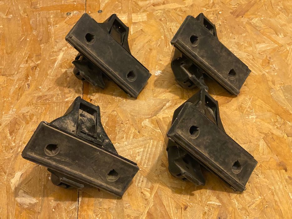 Prinderi Picioare Bare portbagaj Citroen XSARA Picasso (THULE)